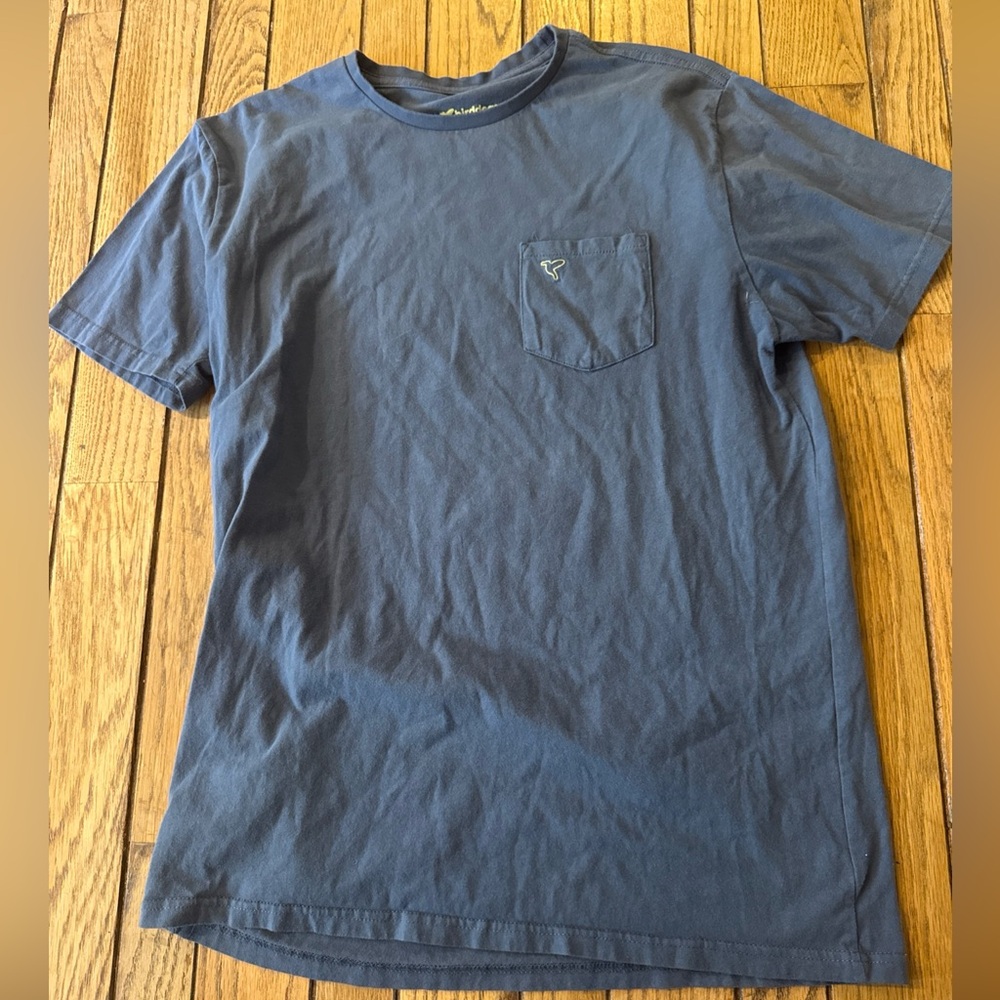 Bird dogs pocket t- shirt